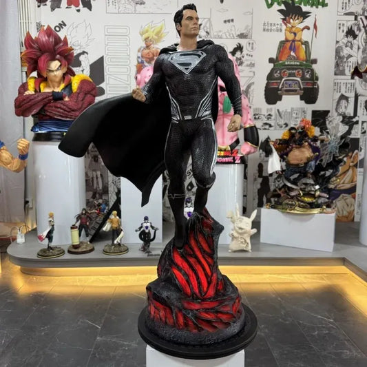73 cm Superman Noir Figurine Superman – Noir Édition Géante 73 cm