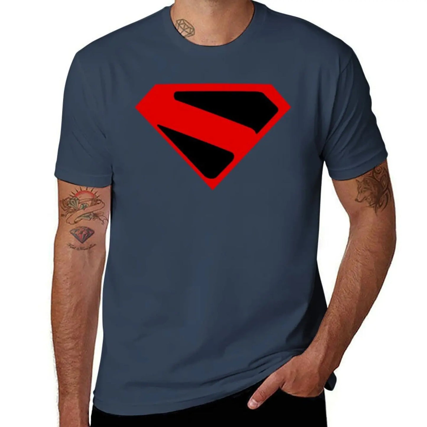 Marine / S T-Shirt Superman 2025 – Logo Rouge Moderne